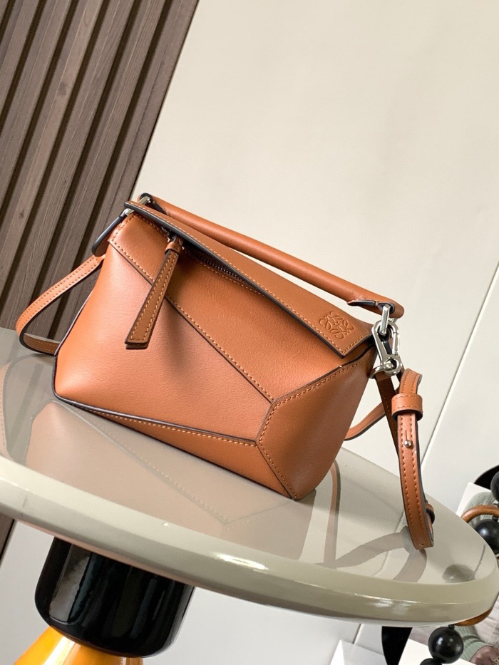 Free shipping annarepsL*oewe Bag 9310 Top Quality