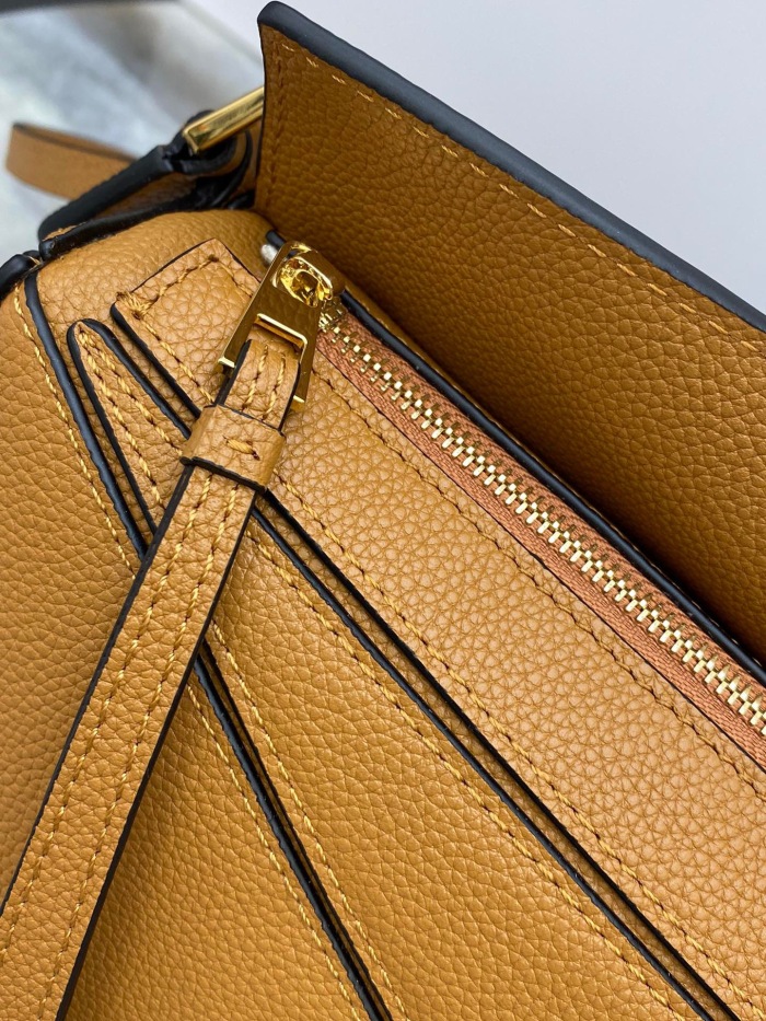 Free shipping annarepsL*oewe Bag 9016 Top Quality