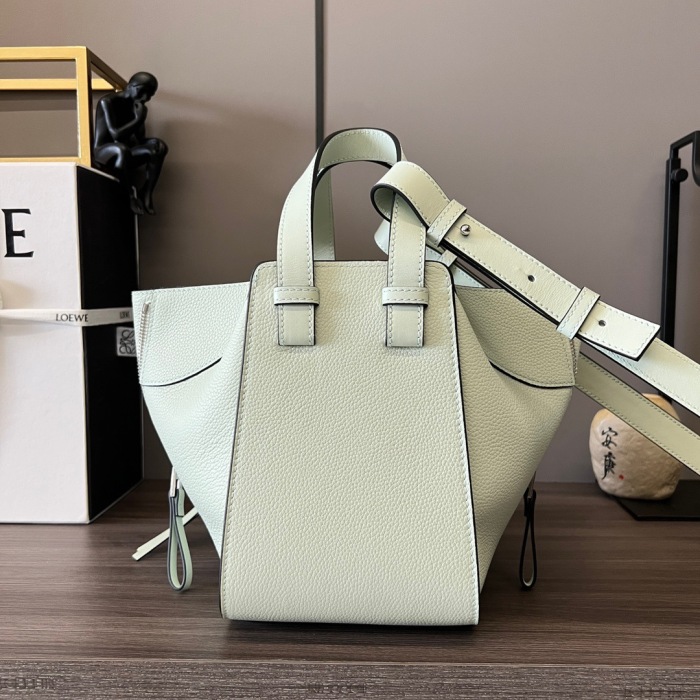 Free shipping annarepsL*oewe Bag 652235 Top Quality