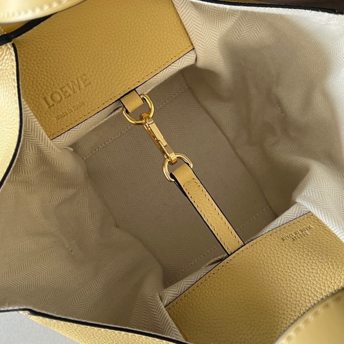 Free shipping annarepsL*oewe Bag 652235 Top Quality