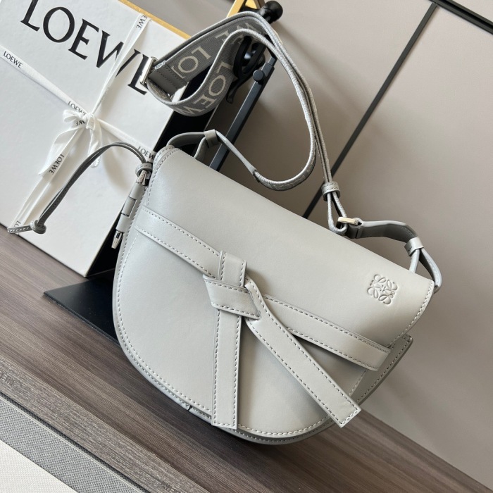 Free shipping annarepsL*oewe Bag 011821 Top Quality