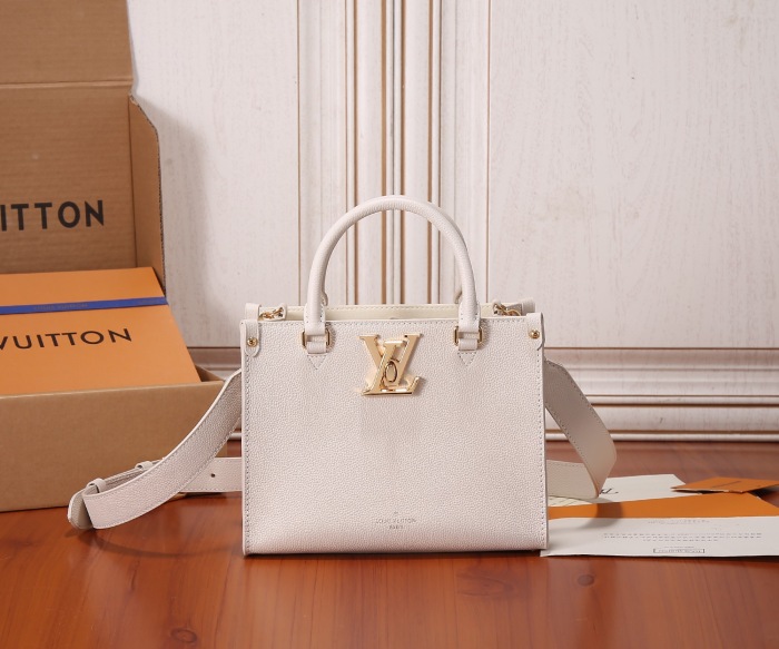 women L*ouis V*uitton Top Bag M23637 (annareps)