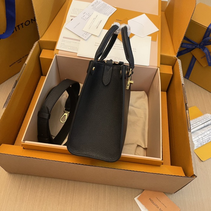women L*ouis V*uitton Top Bag M22311 (annareps)