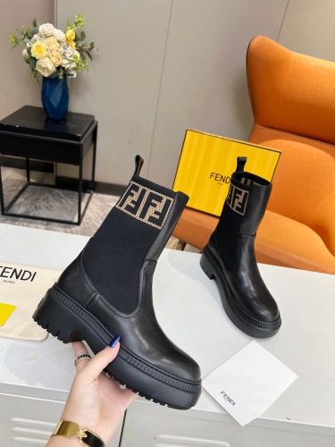 Women F*endi Top Sneaker annareps
