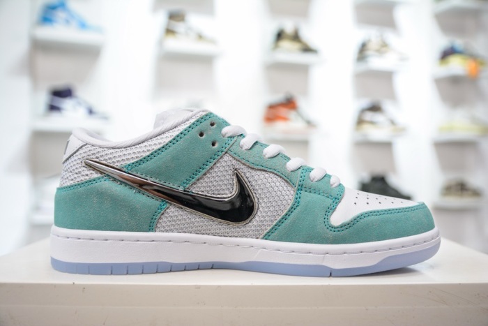 Men Women Nike SB Dunk NK SB Dunk Low April (annareps)
