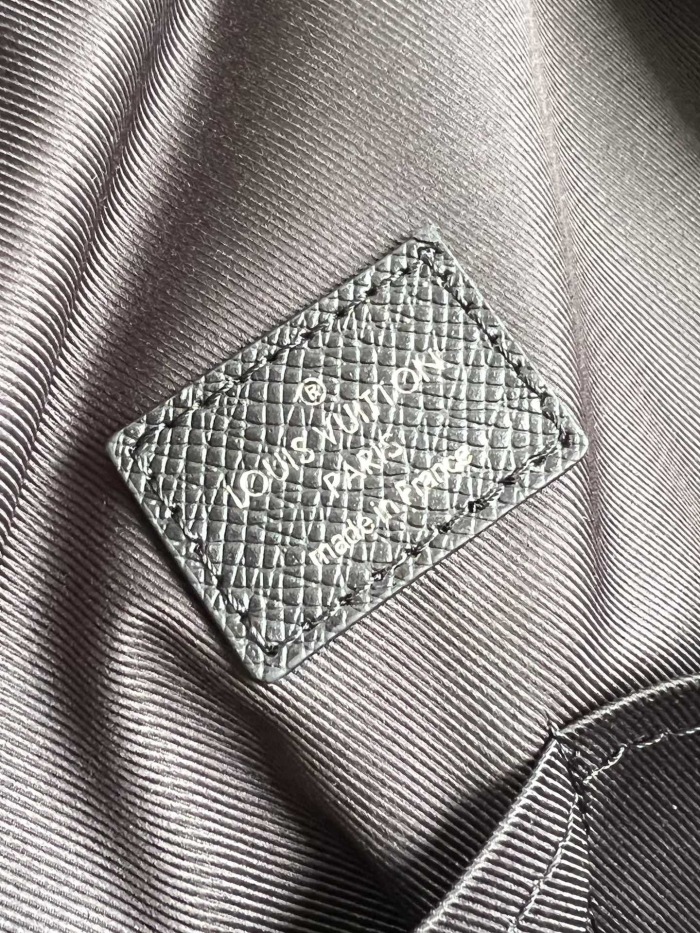 L*ouis V*uitton Top Bag (annareps)