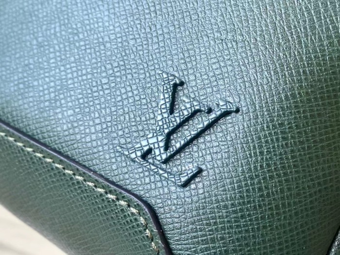 L*ouis V*uitton Top Bag (annareps)
