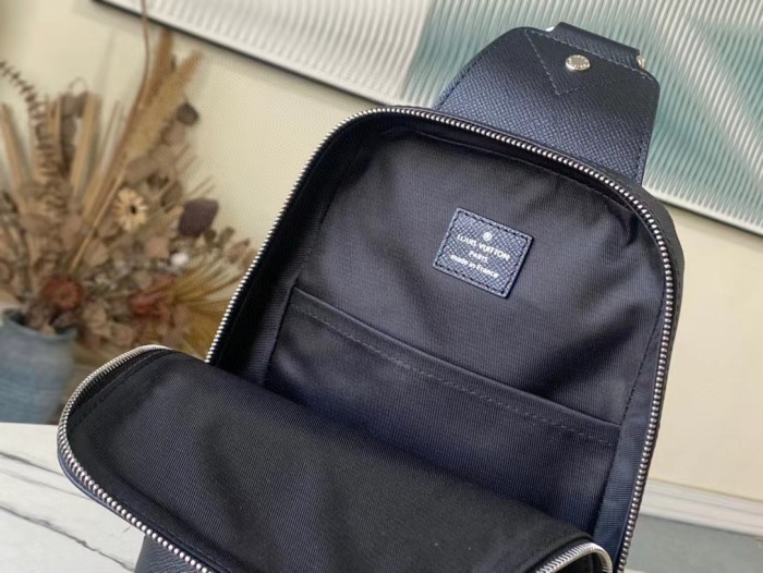 L*ouis V*uitton Top Bag (annareps)