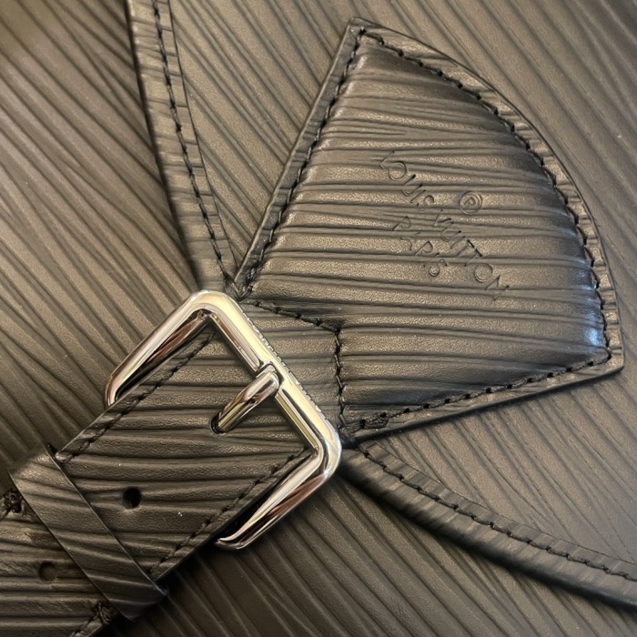L*ouis V*uitton Top Bag (annareps)