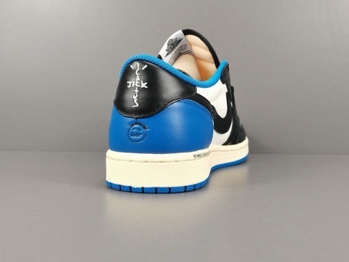 Tra*vis Scott x Frg*ment Design x Air Jordan 1 Low OG SP Sneaker