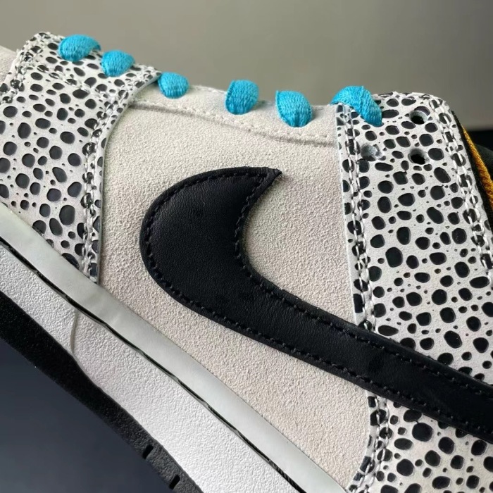 NK SB Dunk Low