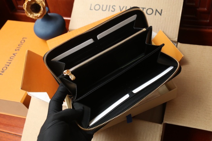 L*ouis V*uitton Top Bag (annareps)
