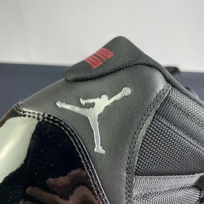 NIKE Air Jordan 11（annareps）
