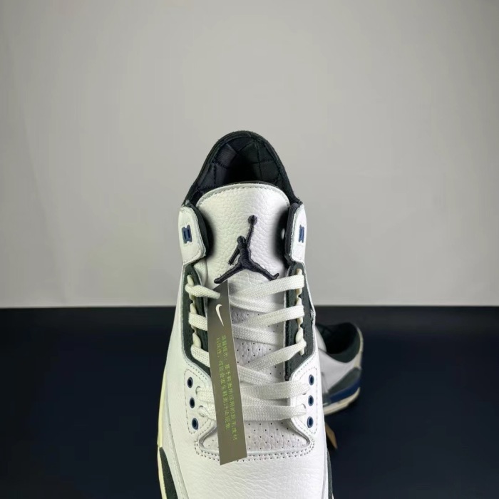 NIKE Air Jordan 3    (annareps)