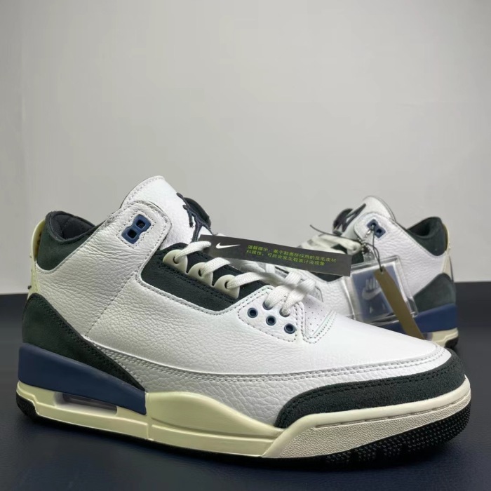 NIKE Air Jordan 3    (annareps)