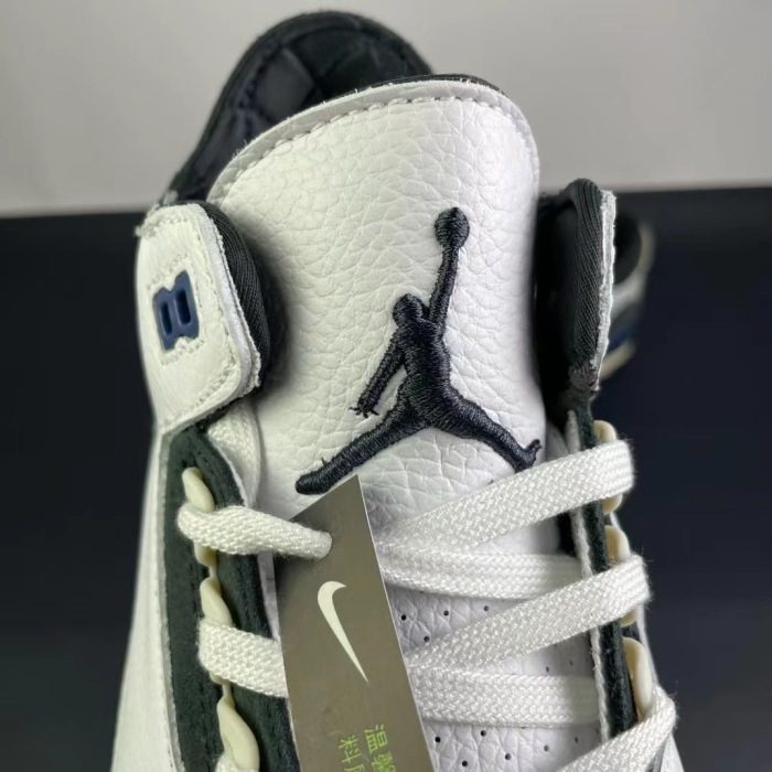 NIKE Air Jordan 3    (annareps)