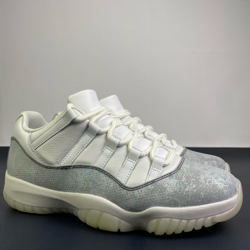 NIKE Air Jordan 11（annareps）