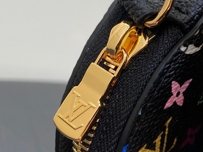 L*ouis V*uitton  Top Bag (annareps)