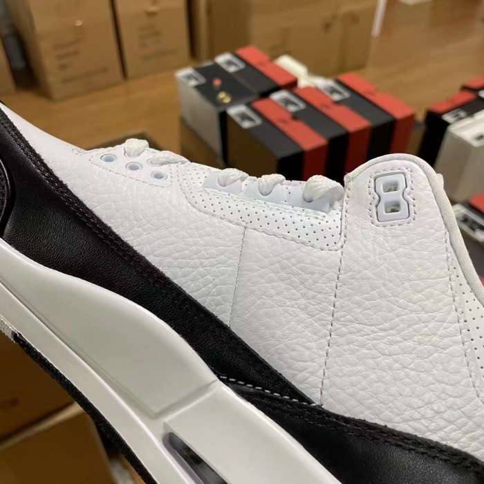 NIKE Air Jordan 3    (annareps)