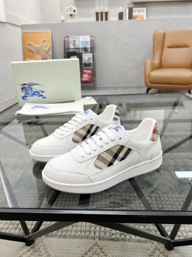 Men  B*rberry Sneaker  （annareps）