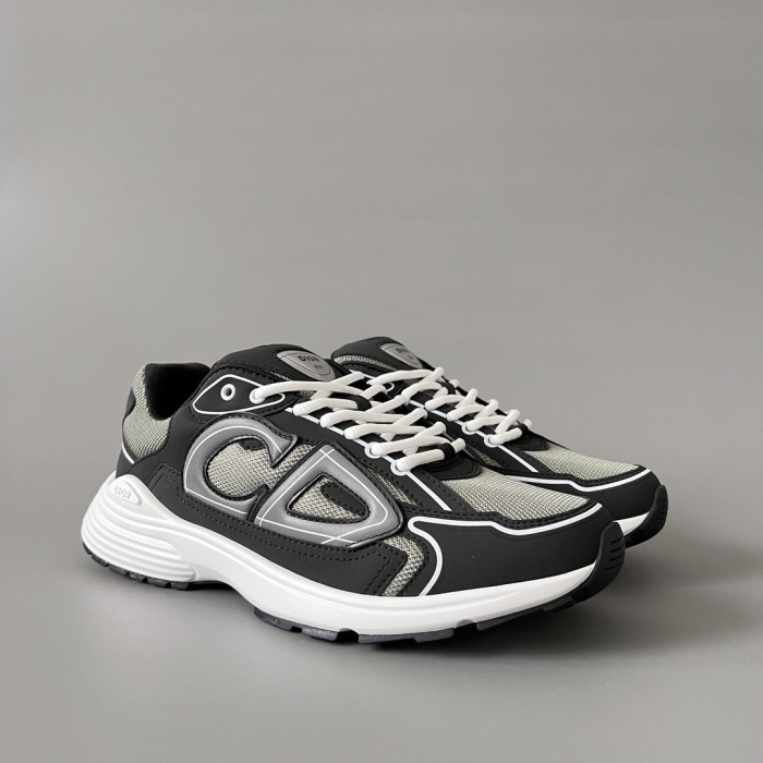 Men   Women  D*ior Top Sneaker