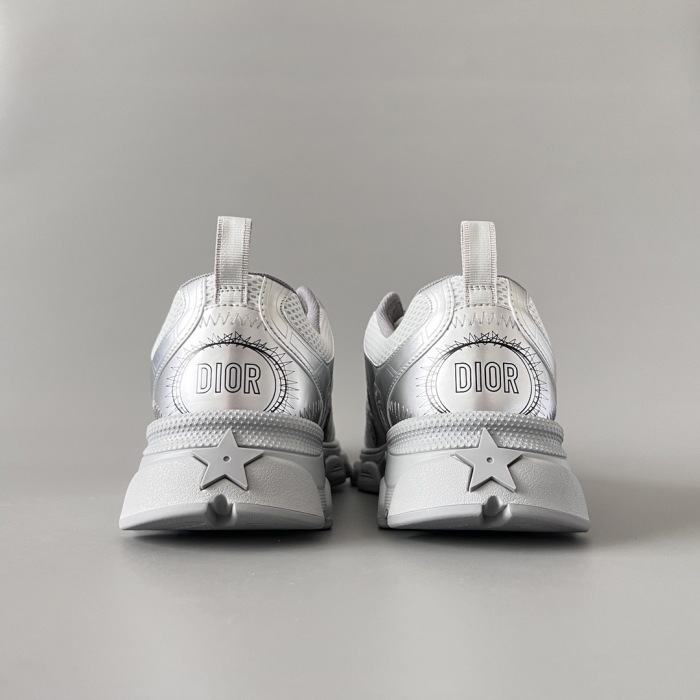 Men   Women  D*ior Top Sneaker