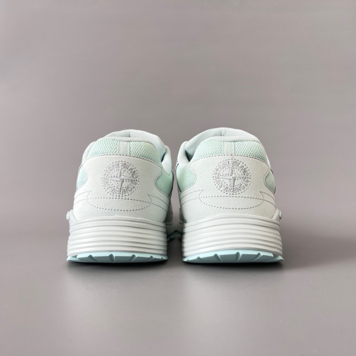 Men   Women  D*ior Top Sneaker