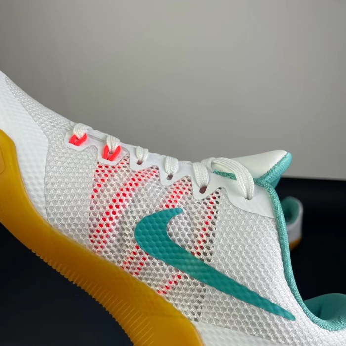 Nike zoom  kobe11(annareps )
