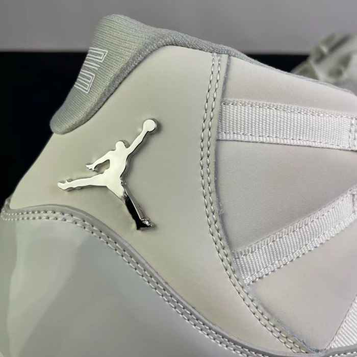 NIKE Air Jordan 11（annareps）