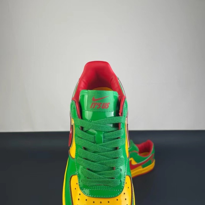 Free shipping from maikesneakers Nike /Lil Yachty
