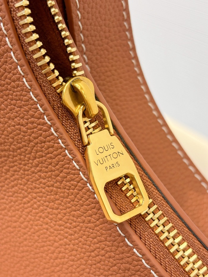L*ouis V*uitton  Top Bag (annareps)