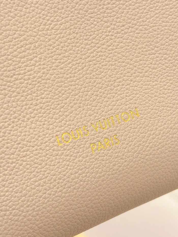L*ouis V*uitton  Top Bag (annareps)