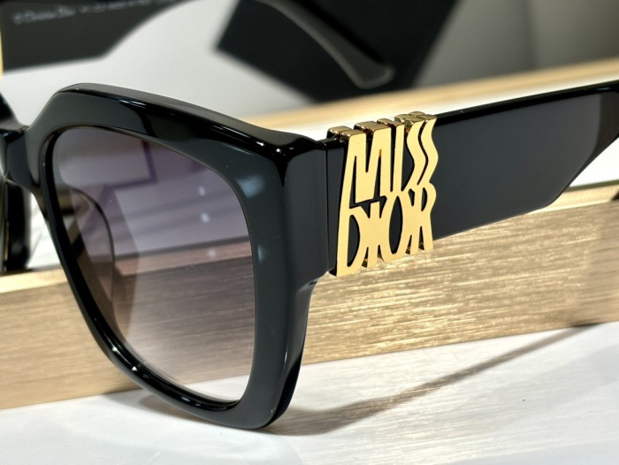 Top Quality D*ior Glasses