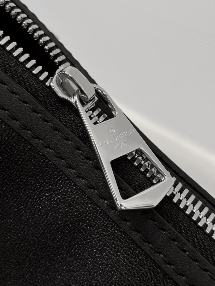 L*ouis V*uitton  Top Bag (annareps)