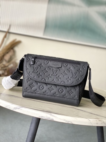 L*ouis V*uitton  Top Bag (annareps)