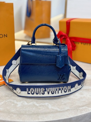 L*ouis V*uitton  Top Bag (annareps)