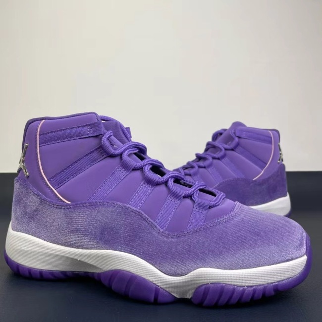 NIKE Air Jordan 11（annareps）