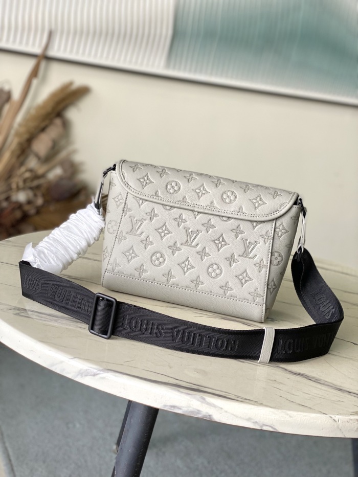 L*ouis V*uitton  Top Bag (annareps)