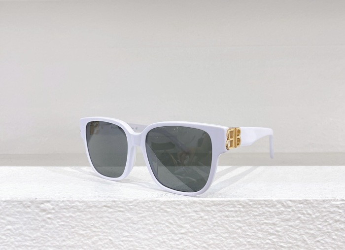 Top Quality B*alenciaga Glasses