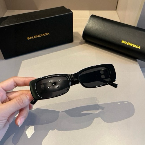 Top Quality B*alenciaga Glasses