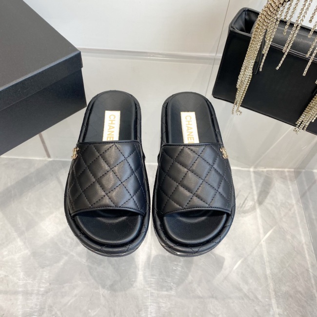 Women Top Quality C*hanel shoes