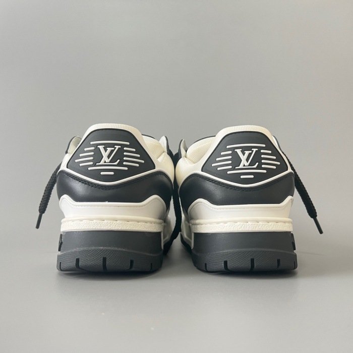 Men  Women  L*ouis V*uitton   Top Sneaker L*V Trainer size 35-46