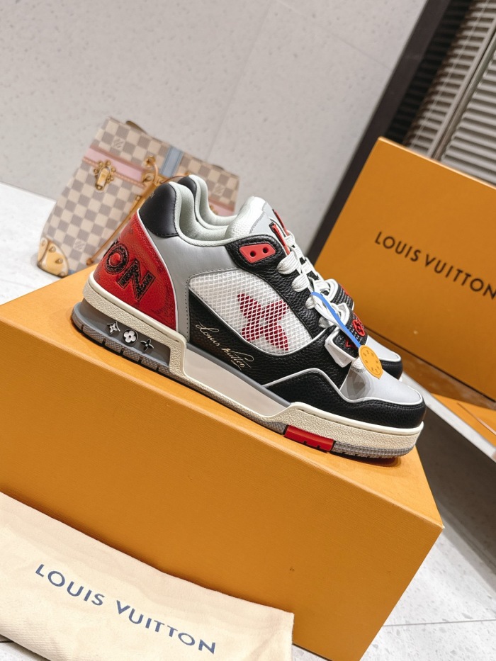 Men  Women  L*ouis V*uitton   Top Sneaker L*V Trainer size 35-46