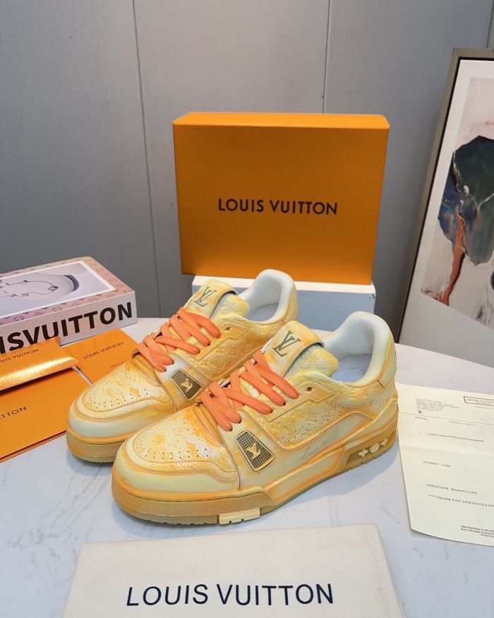 Men  Women  L*ouis V*uitton   Top Sneaker L*V Trainer size 35-46