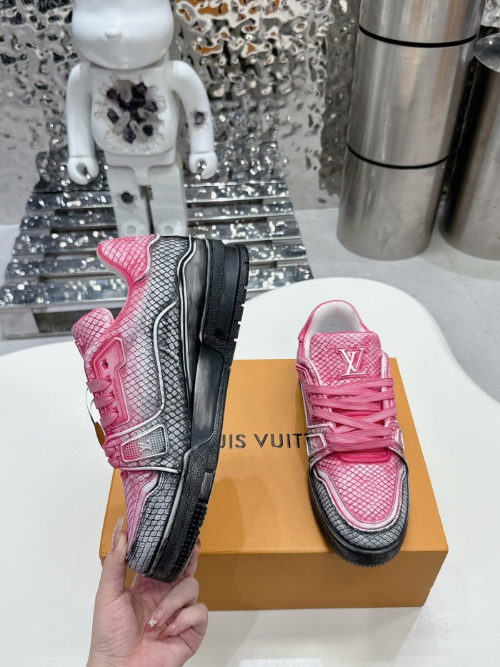 Men  Women  L*ouis V*uitton   Top Sneaker L*V Trainer size 35-46