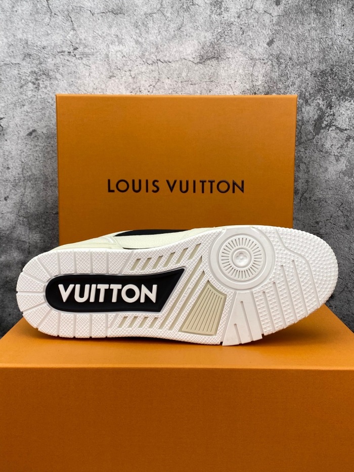 Men  Women  L*ouis V*uitton   Top Sneaker L*V Trainer size 35-46