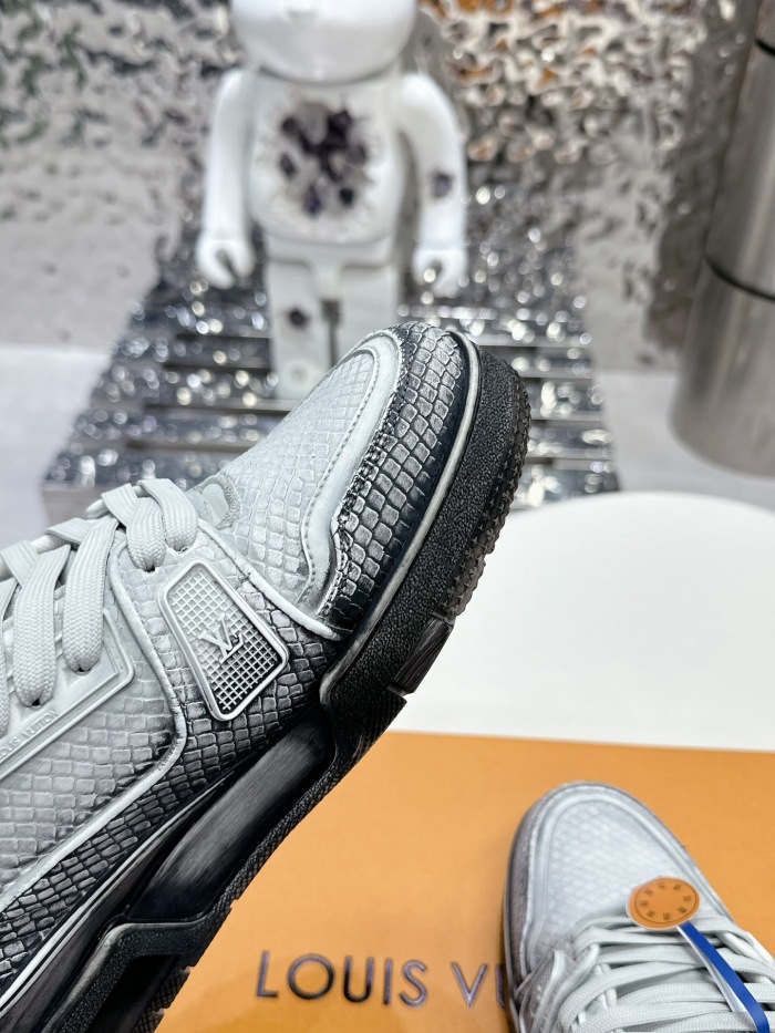 Men  Women  L*ouis V*uitton   Top Sneaker L*V Trainer size 35-46