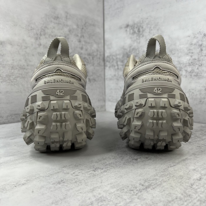 Men size 38-45 B*alenciaga  Top quality 1:1 Sneaker