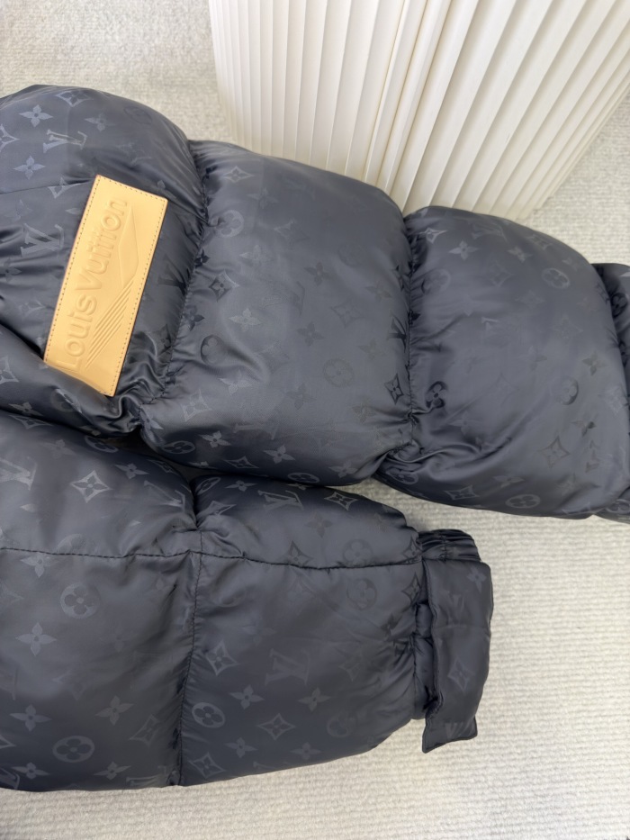 L*V Louis Vuitt*on Top Quality 1:1 Jacket