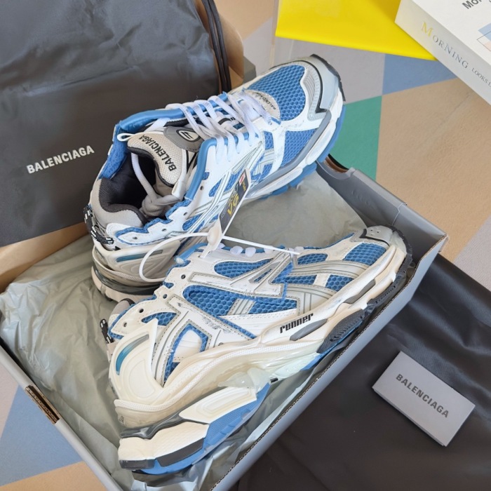 WOMEN SIZE 35-39 Men SIZE 39-45 B*alenciaga Sneaker  Top quality 1:1
